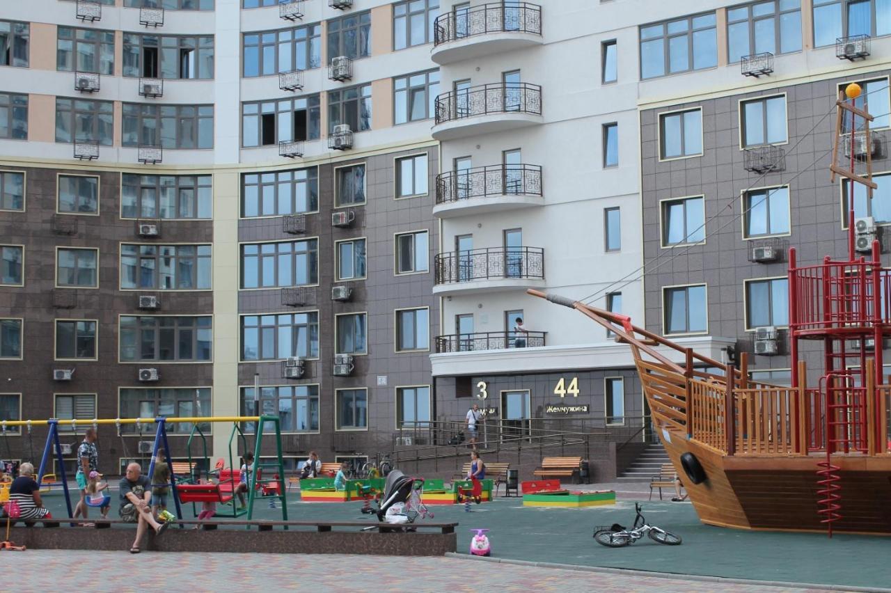 Sea View Sky 15 Apartments Odessa Exterior foto